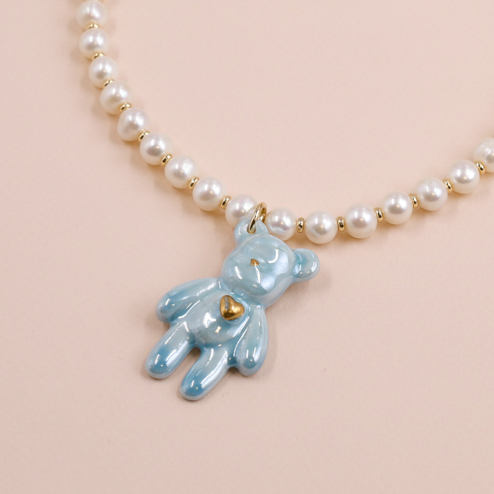 Колье Мишка небесно-голубой с натуральным жемчугом