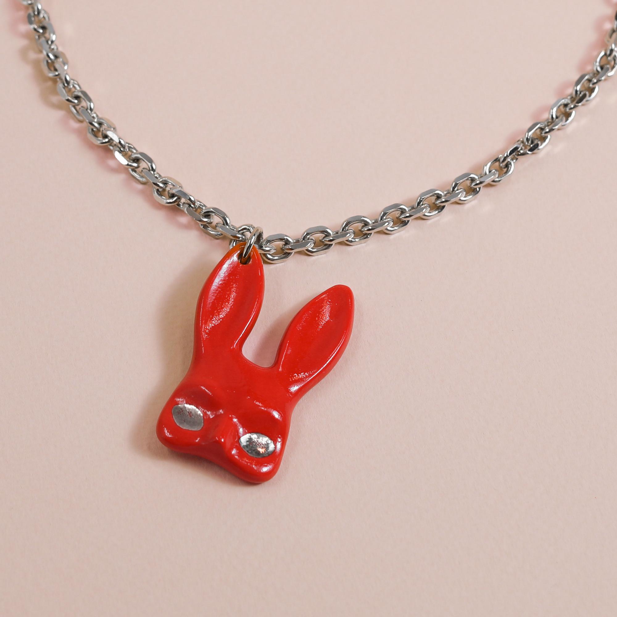 Кулон Маска Кролика красная в платине