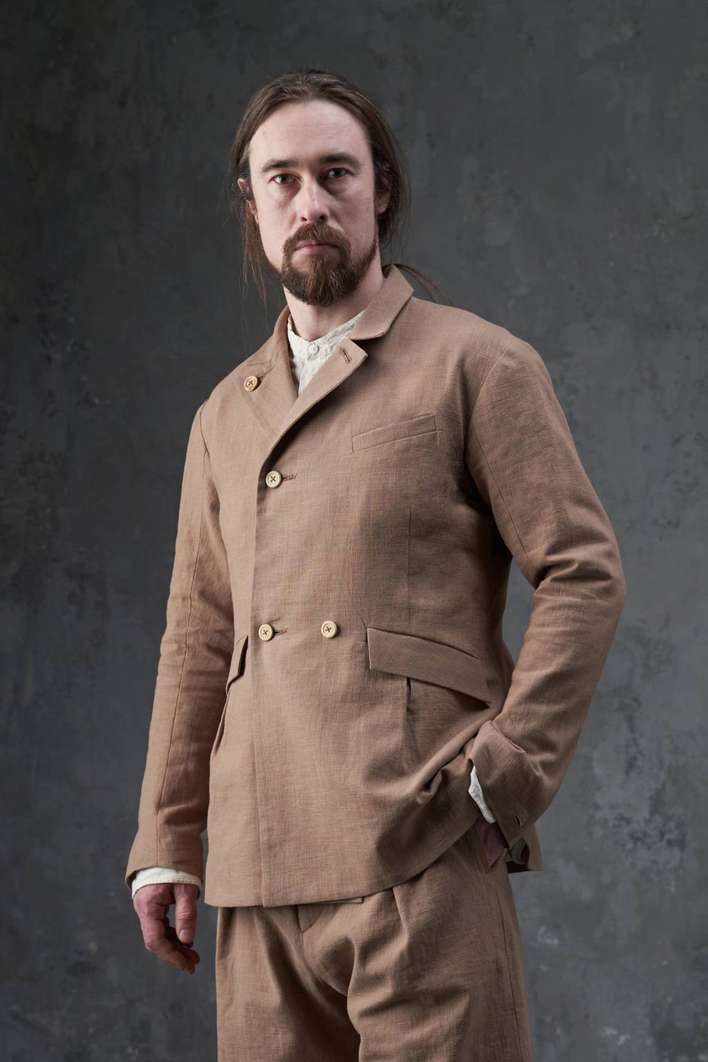 Tan poddyovka-coat