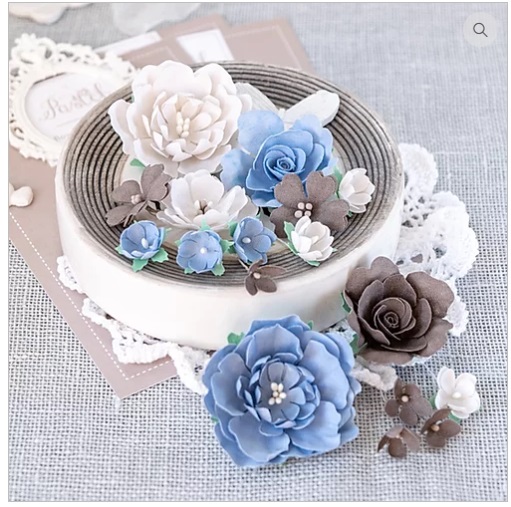 Набор цветов "Пионы и розы"бежево-синие