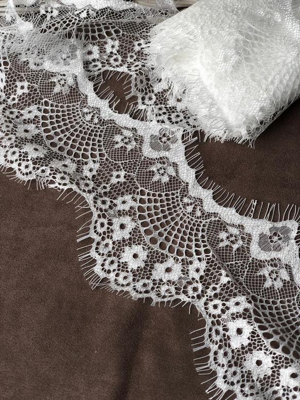 Кружево К-16 Шантильи белое мягкое / 0,5 ярда