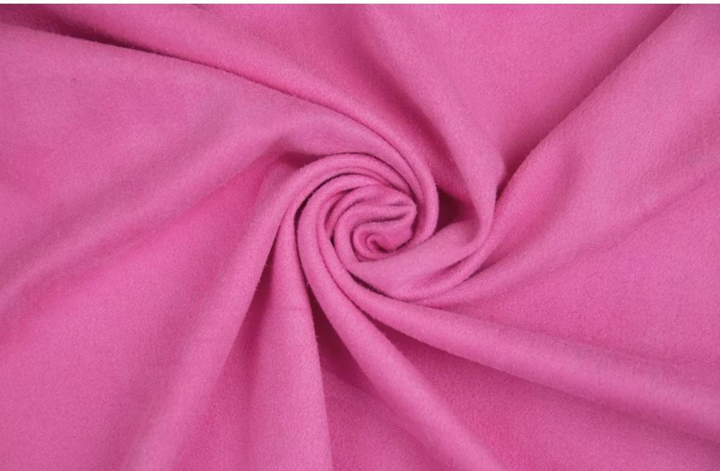Отрез Замши двусторонней ярко-розовая 35*50