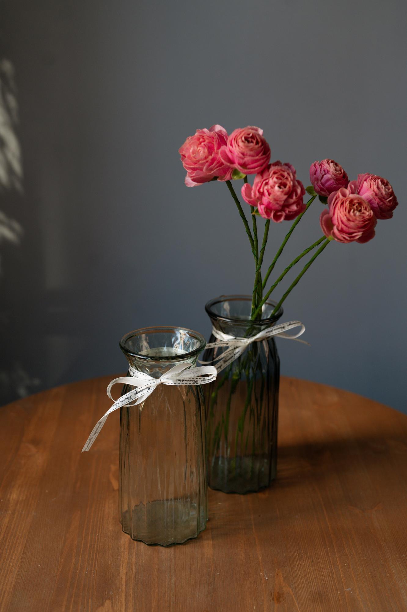 Ваза с лентой