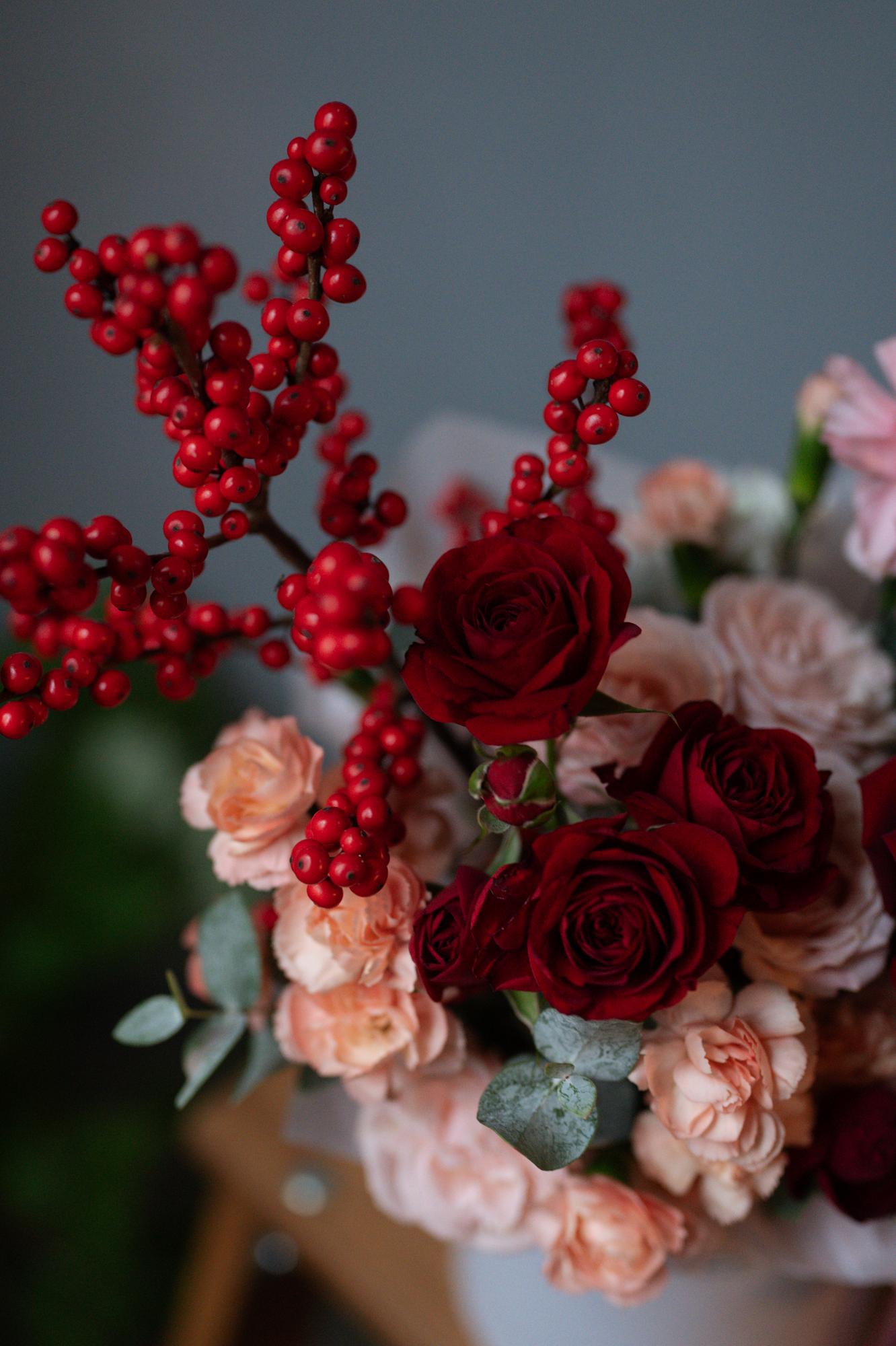 Композиция "Зимний поцелуй"