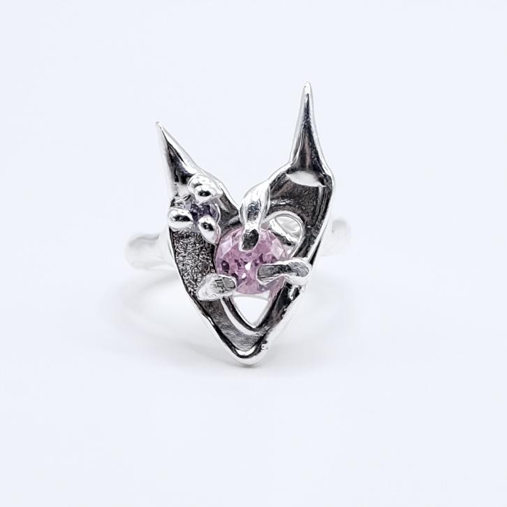 Кольцо-рожки с розовым фианитом