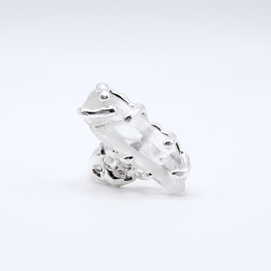 Кольцо с кварцем