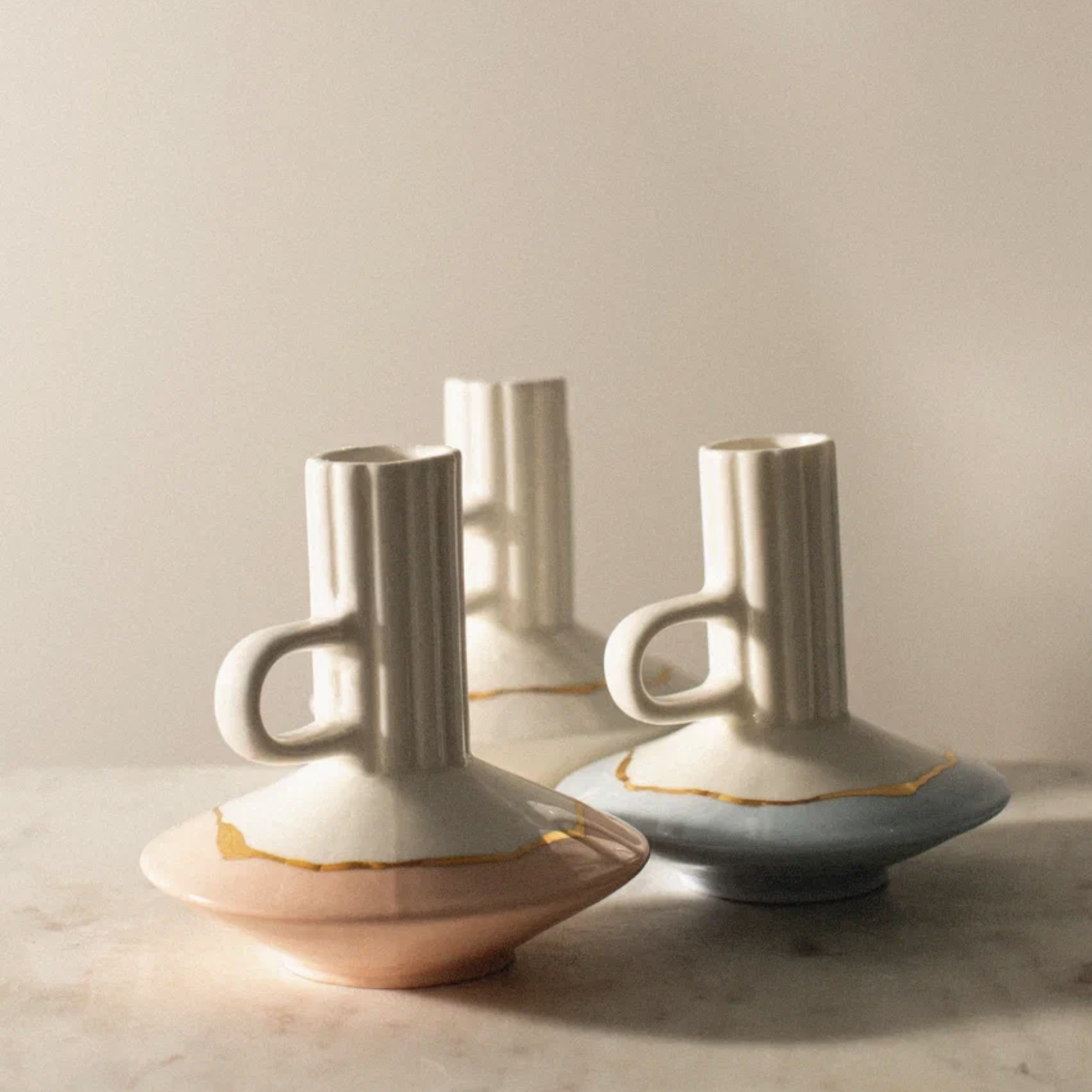 Подсвечник фарфоровый для столовых свечей