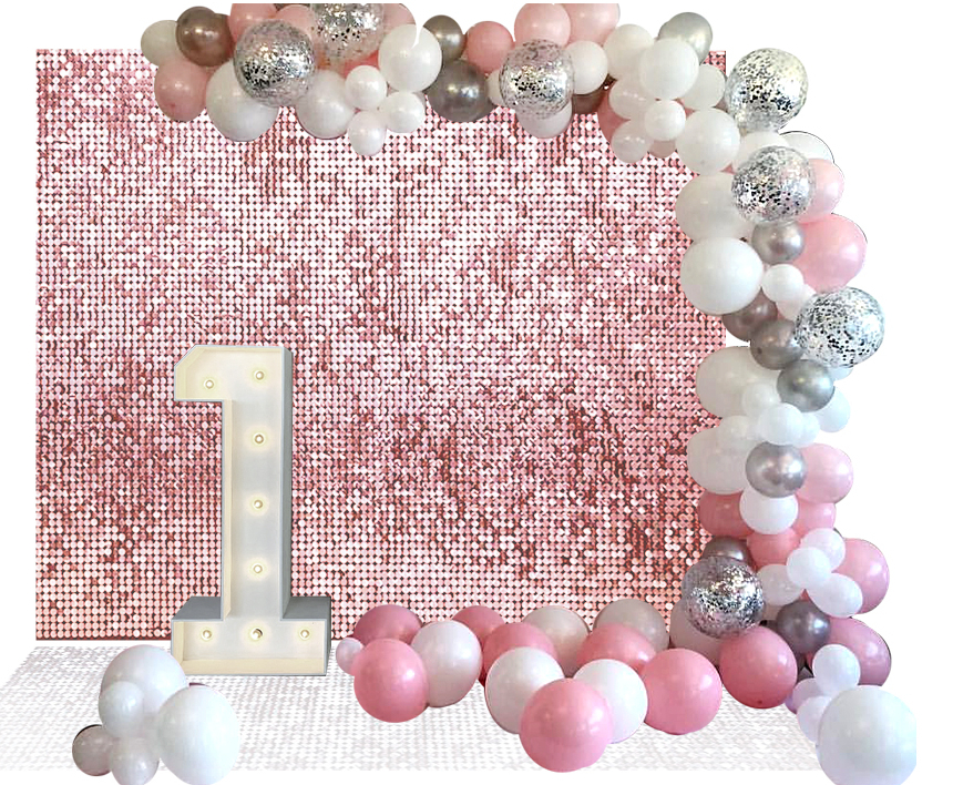 Мерцающий фон с шарами и цифрой