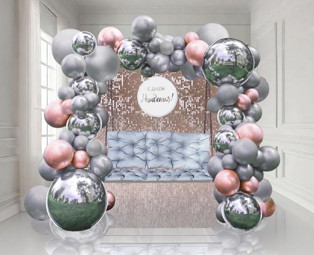 Фотозона качели на день рождения для двоих в шарах