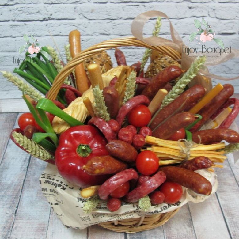 Подарочная корзина "Вкус праздника", 2 кг