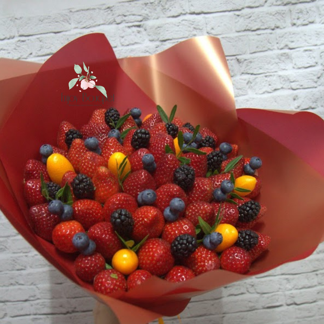 Клубничный букет "Горячее сердце"