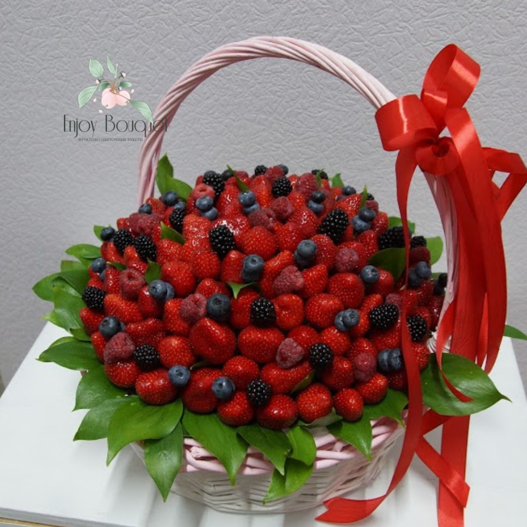 Ягодная корзина "Прекрасное событие", 3 кг