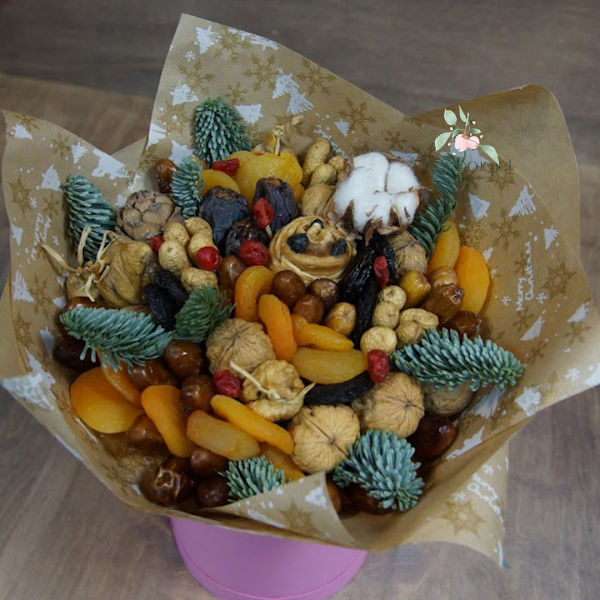 Новогодний букет "Лесной" 25 см