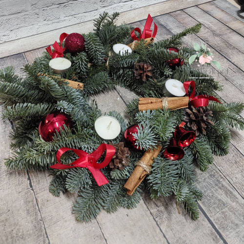 Венок рождественский со свечами, 30 см