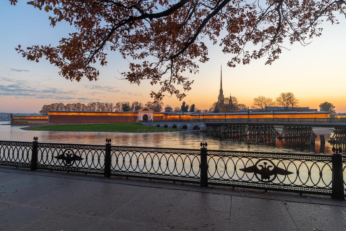 Peter and Paul Fortress at sunset / RUSSIA / 2018