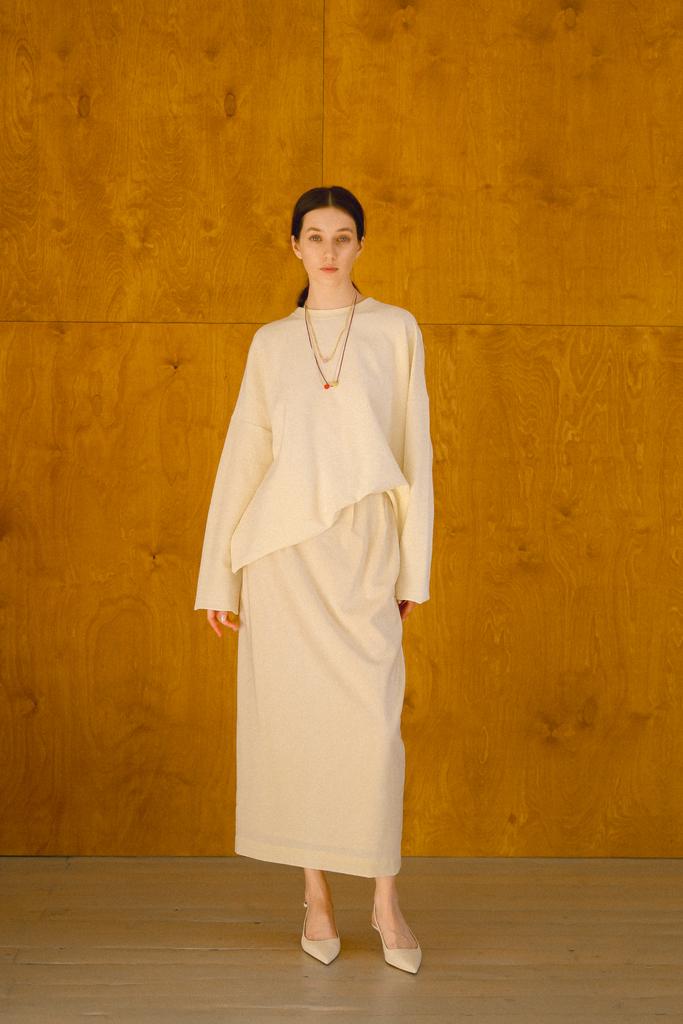 Лонгслив свободного кроя