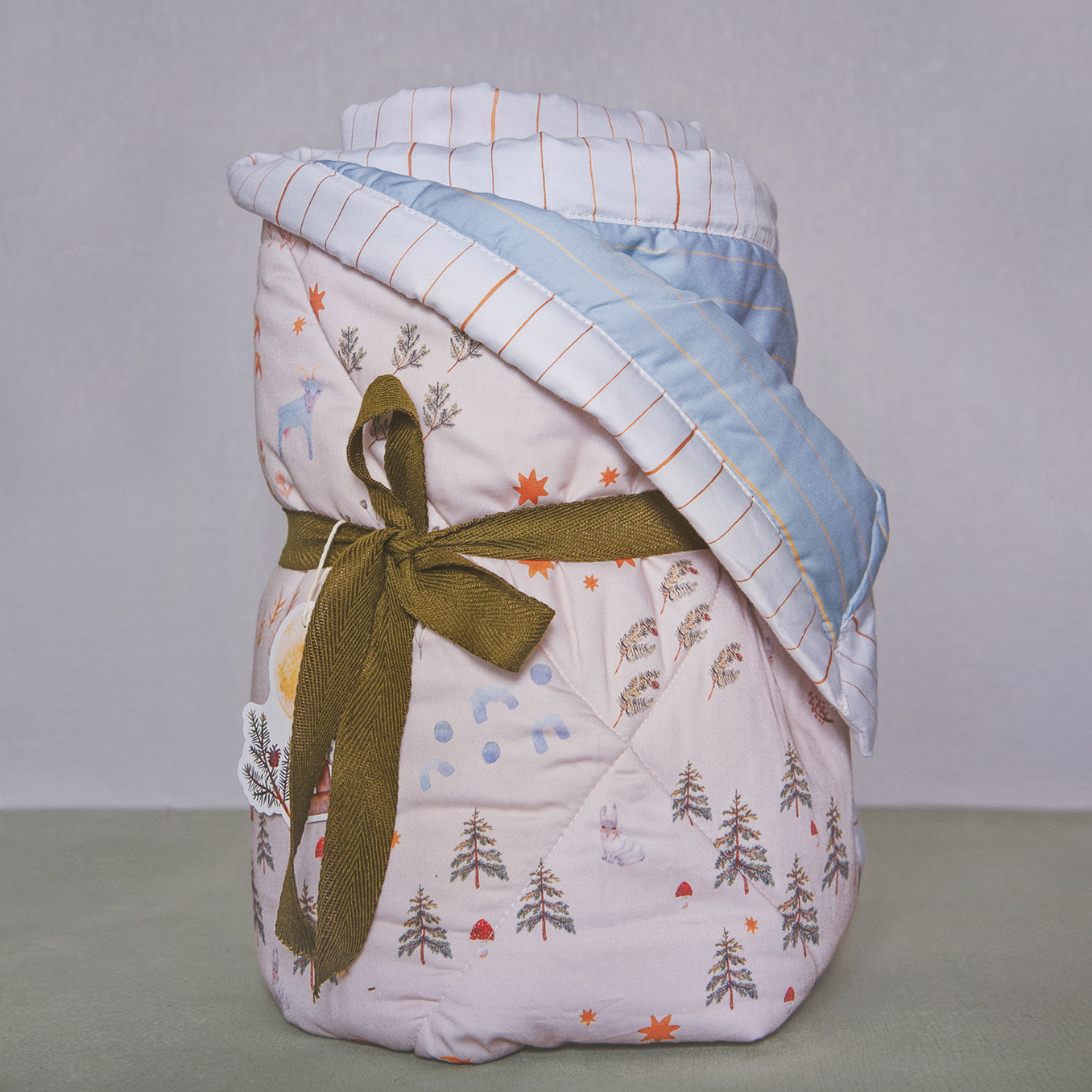 Одеяло "В нашей деревне осень" (белый кант)