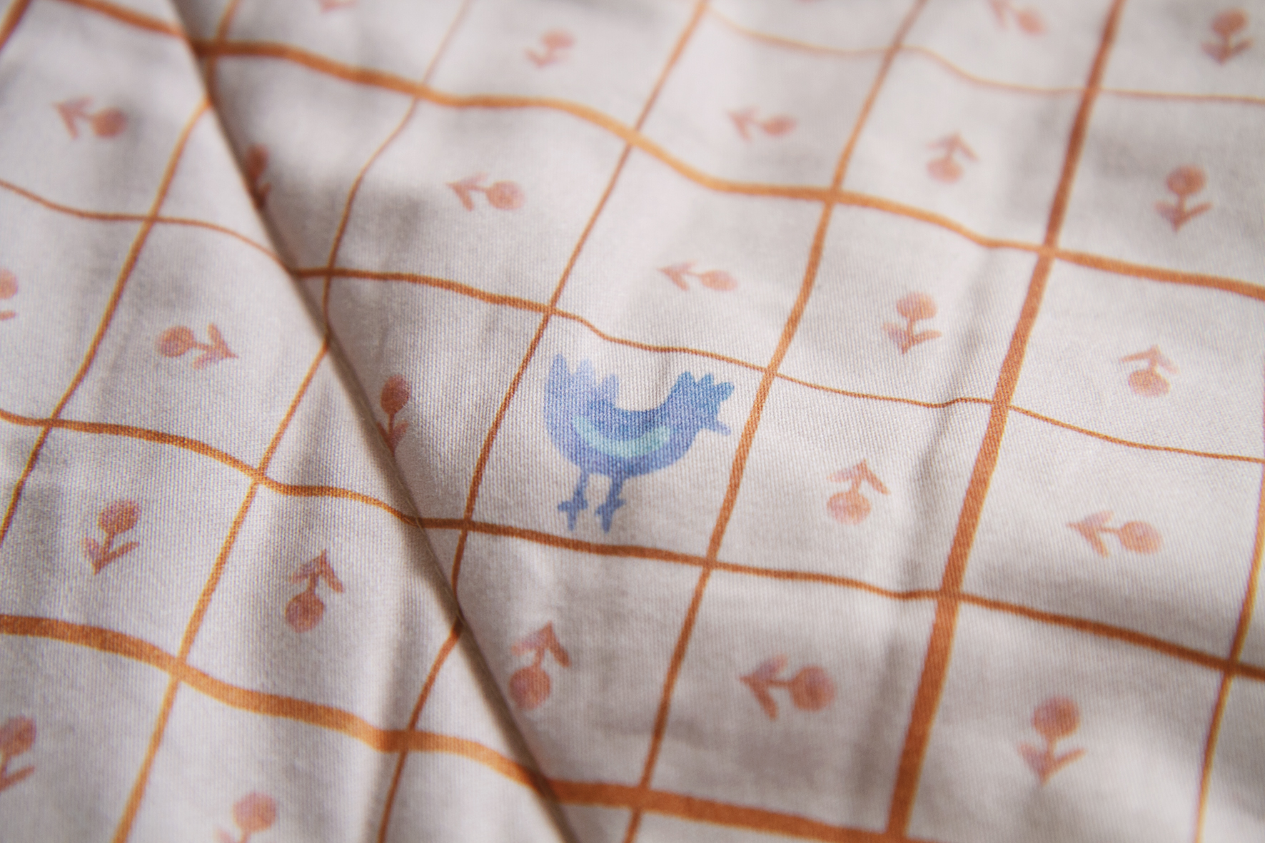 Саржа "Наивная клеточка" / пастельно-розовый