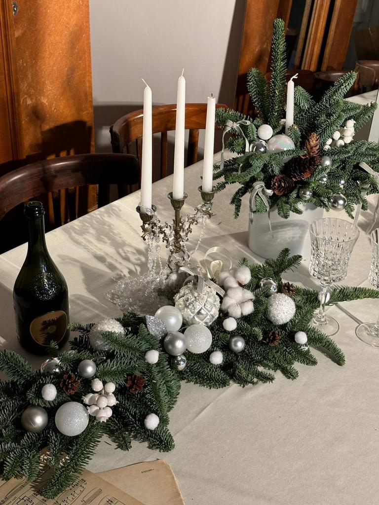 Гирлянда на стол серебро