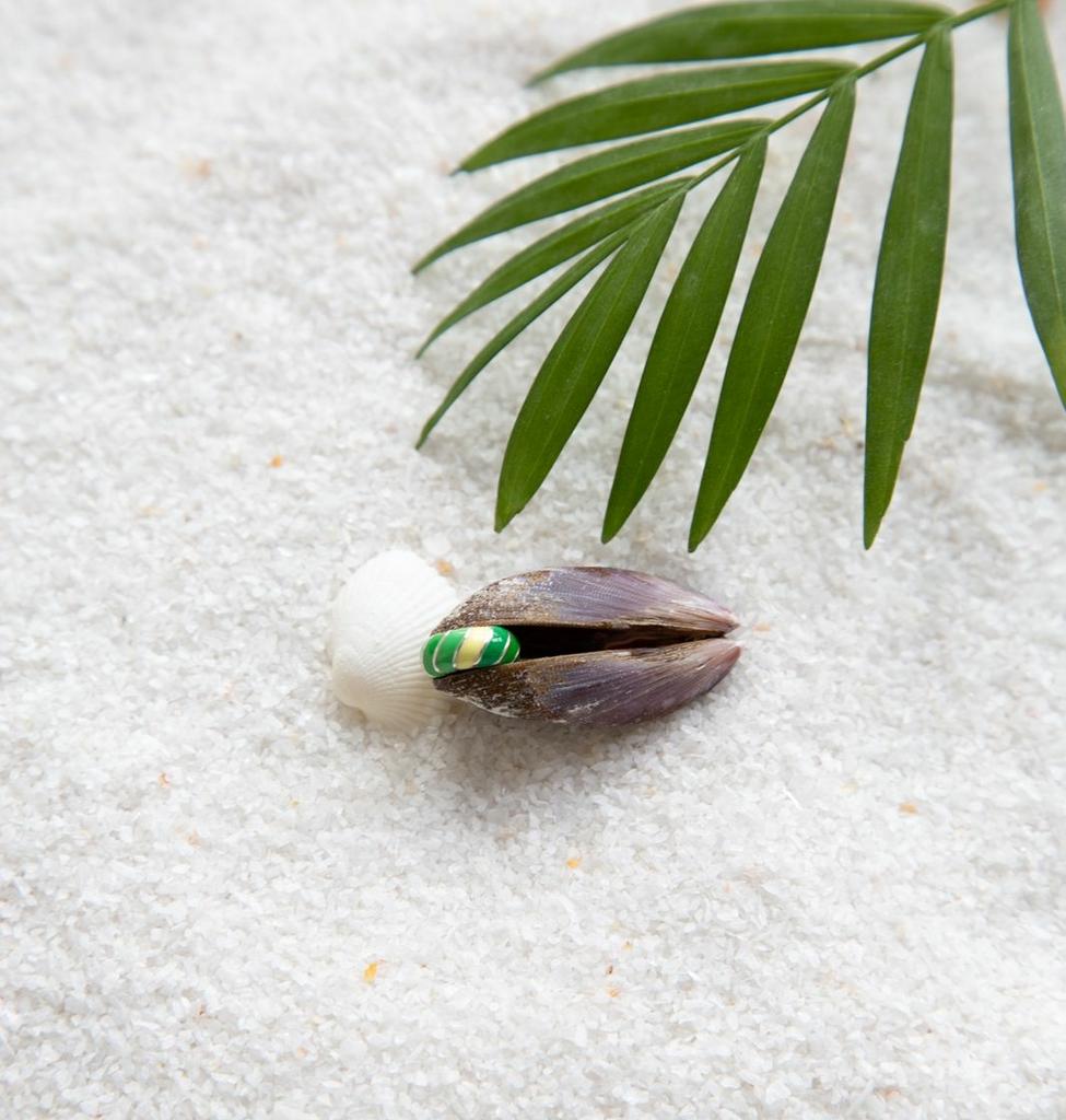 * Green candy stopper