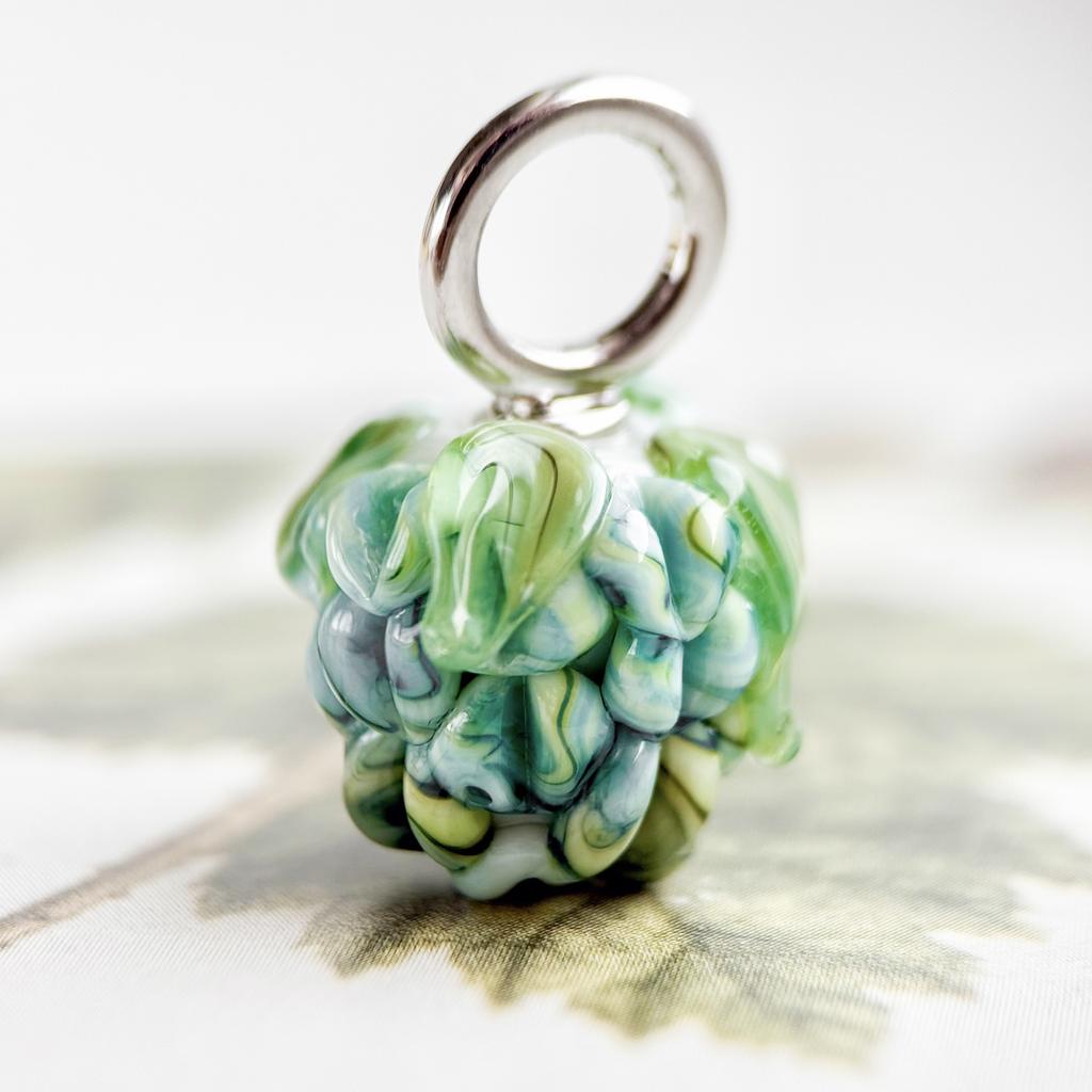 Green berry steel dangle