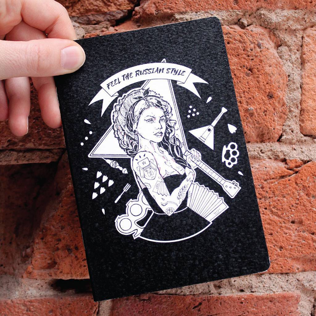 Блокнот Девушка с тату