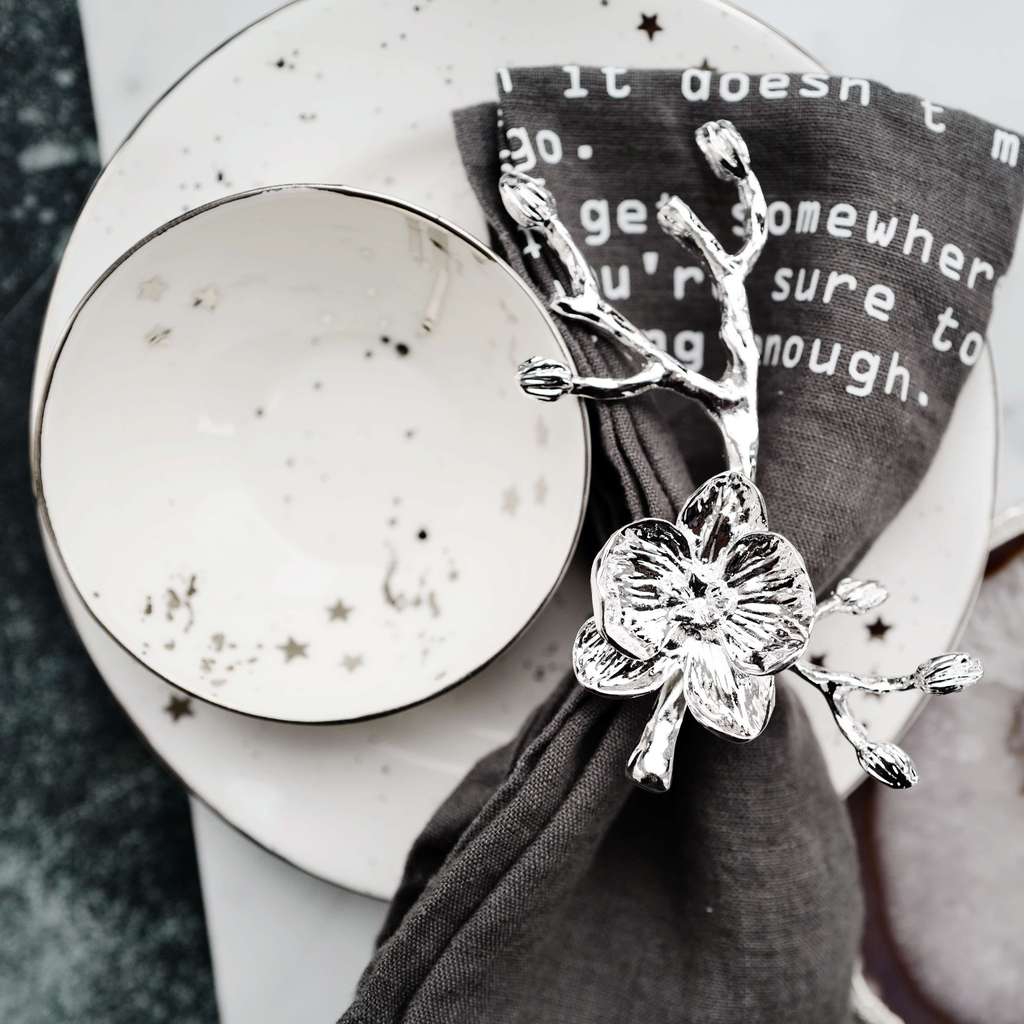 Кольцо для салфеток "Цветок" серебристое