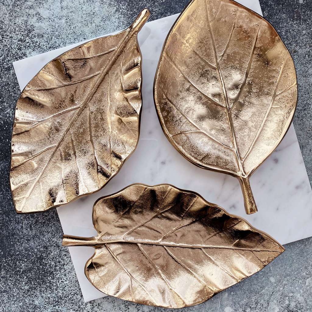 Блюдце металлическое "Лист" 27х15см