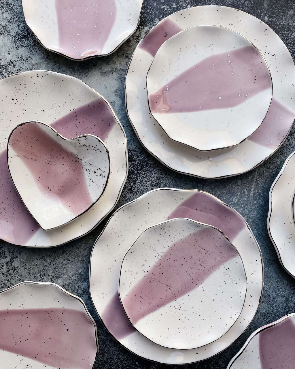 Серия тарелок и блюдец "Рассвет"