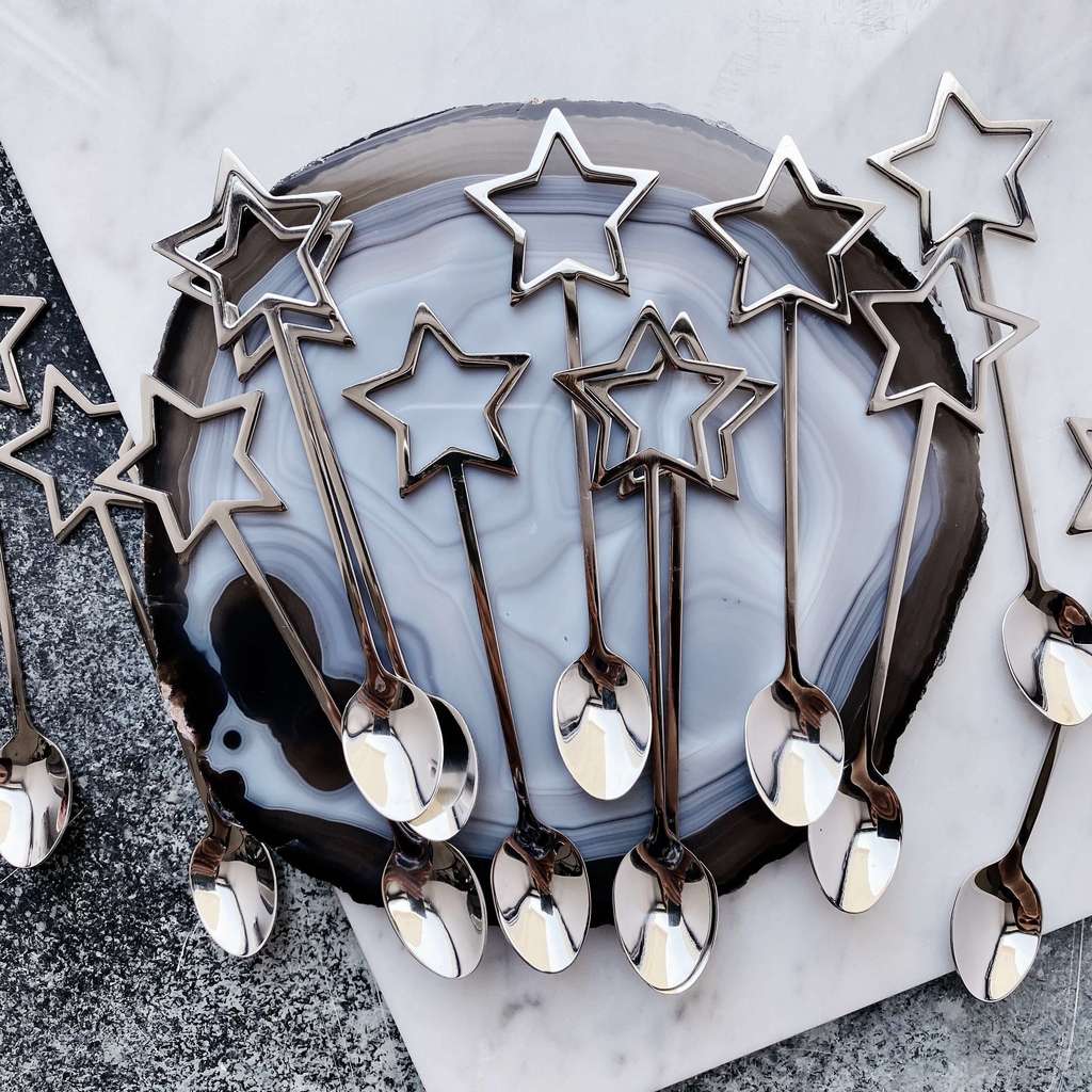 Ложка "Звезда" серебряного цвета