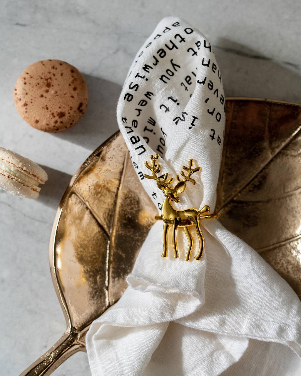 Кольцо для салфеток "Олень" золотое