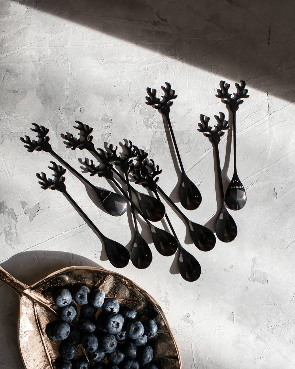 Ложка "Лось" черного цвета