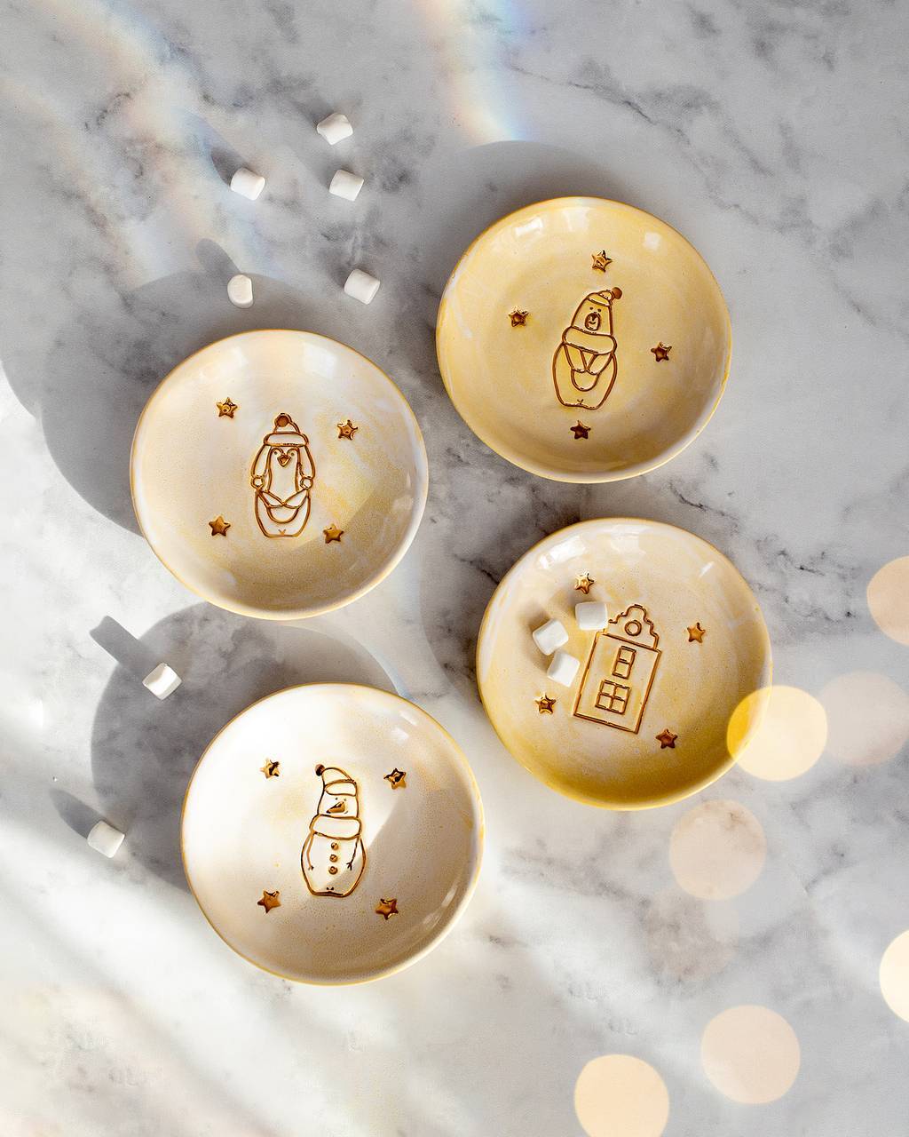 Блюдце "Морозный узор" желтое с рисунками