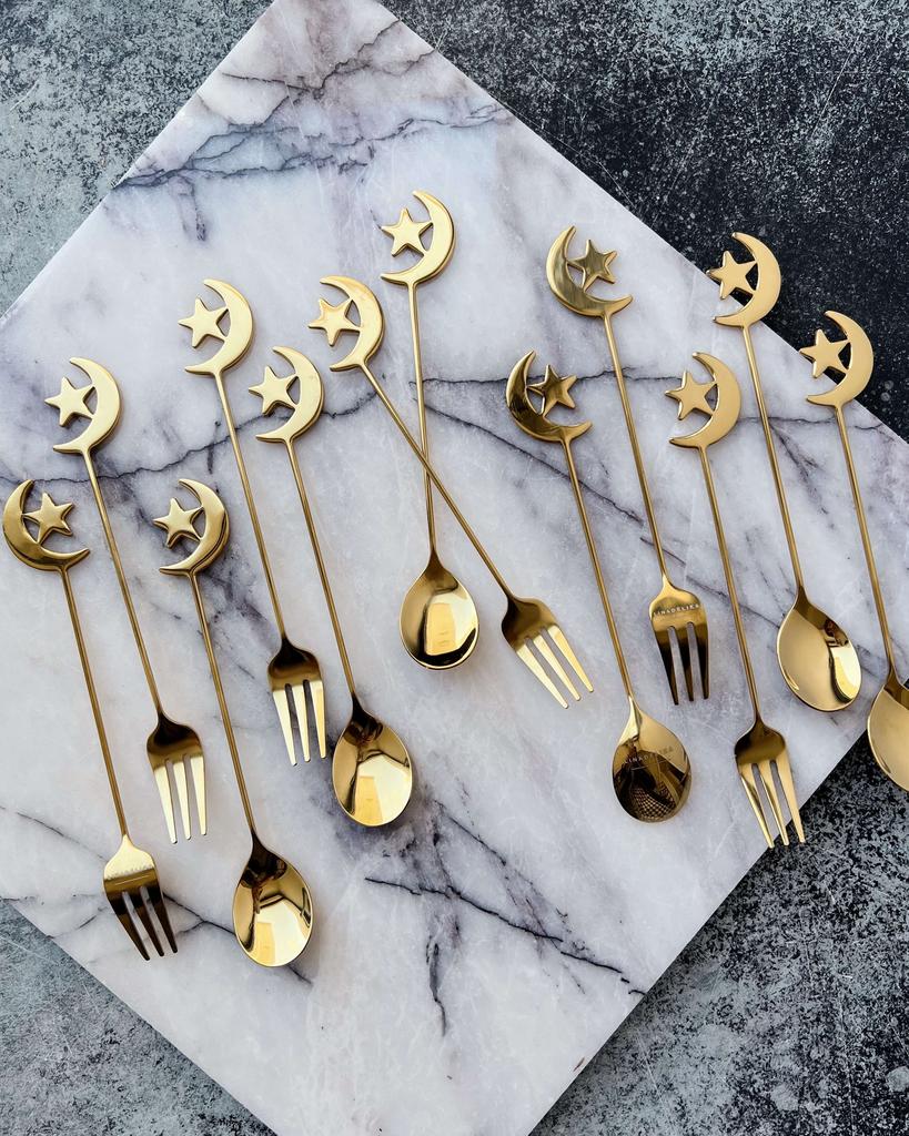 Ложка и вилка "Месяц и звезда" золотого цвета