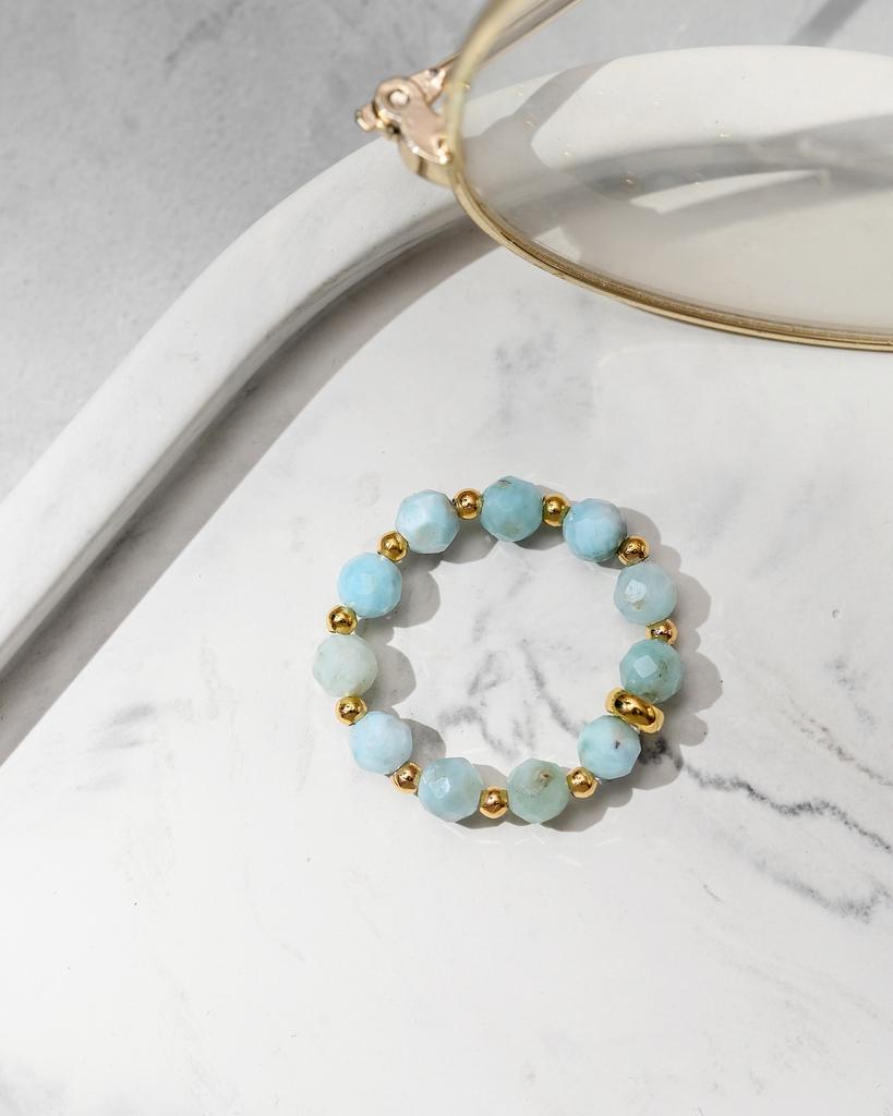 Кольцо из натуральных камней