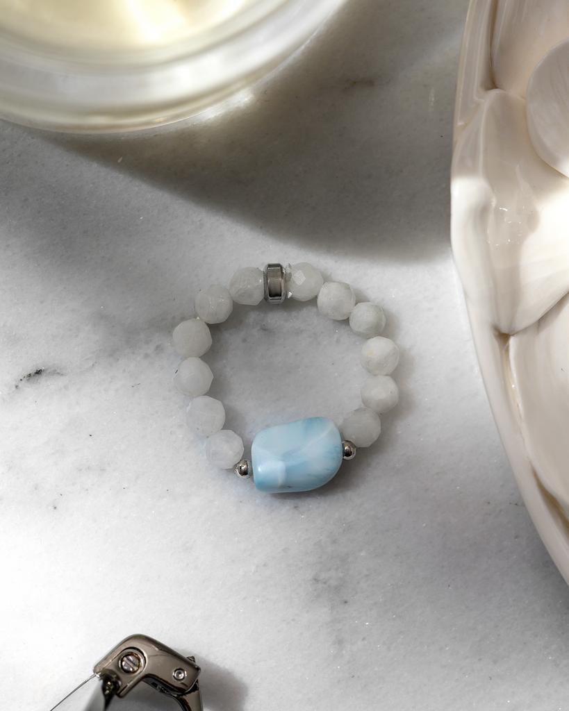 Кольцо из натуральных камней