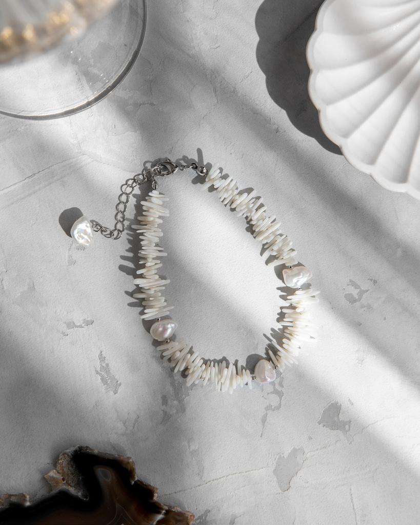 Браслет на ногу из натуральных камней