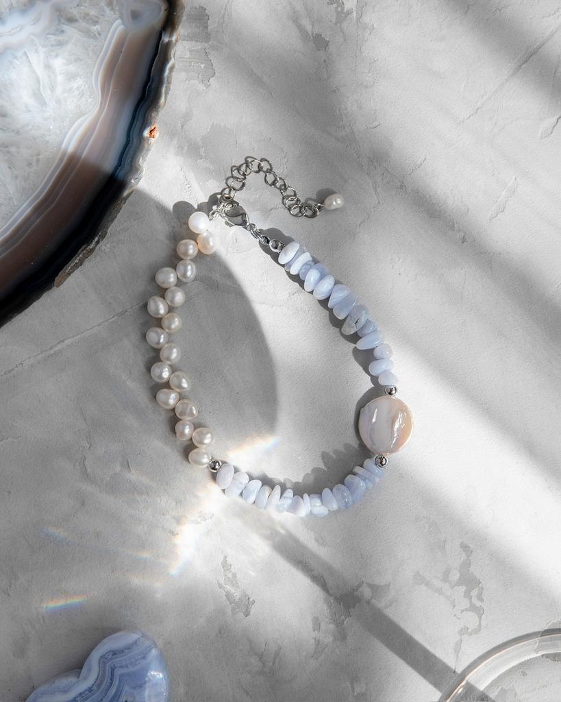 Браслет на ногу из натуральных камней