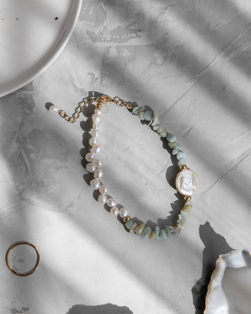 Браслет на ногу из натуральных камней