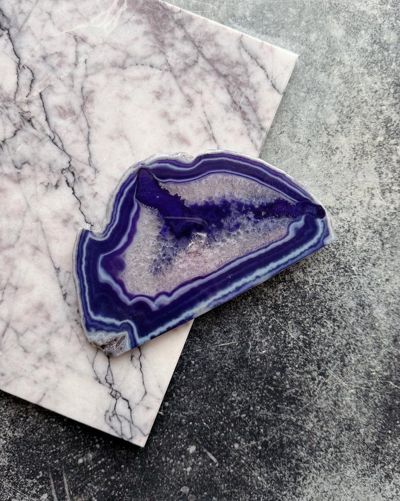 Тонированный срез агата 19х12см без окантовки