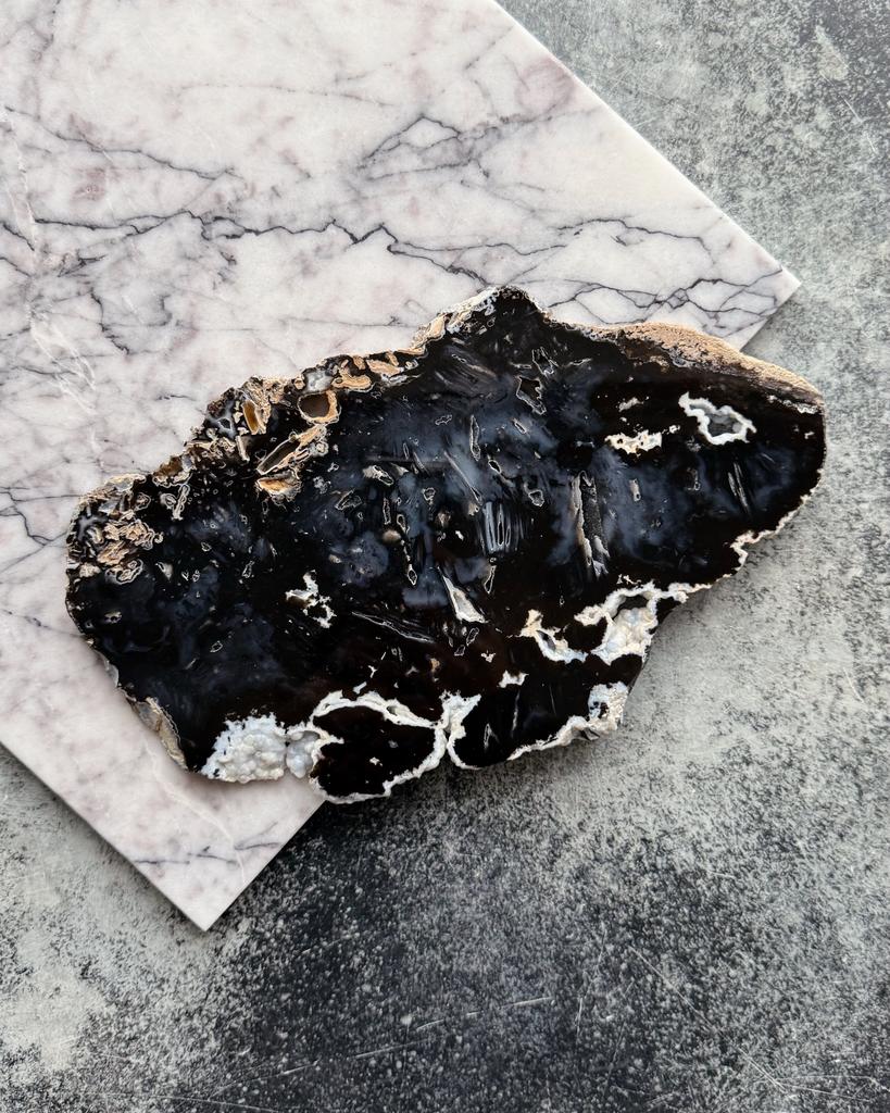 Срез агата 14х26см без окантовки