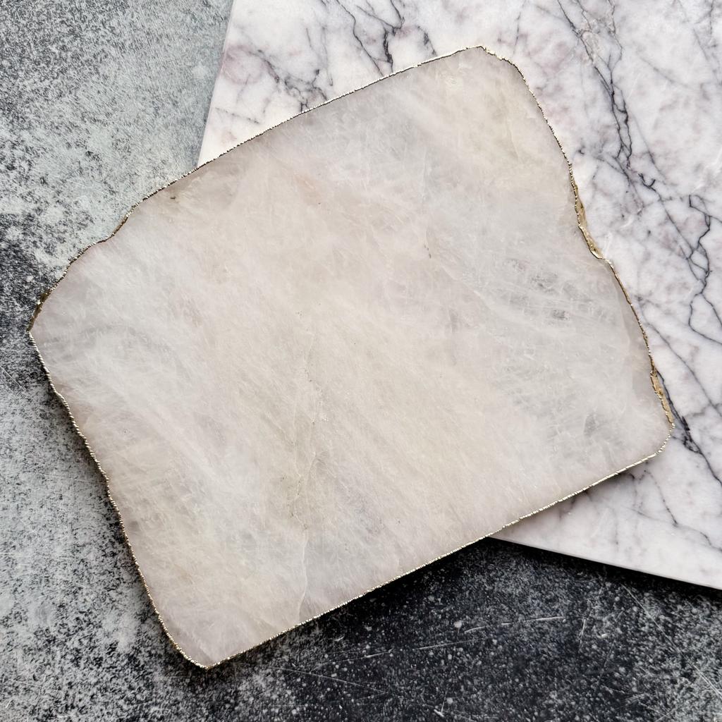 Большой срез горного хрусталя в золоте 21х26см