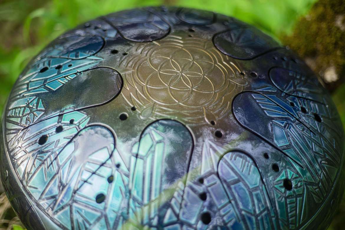 «Кристаллы»