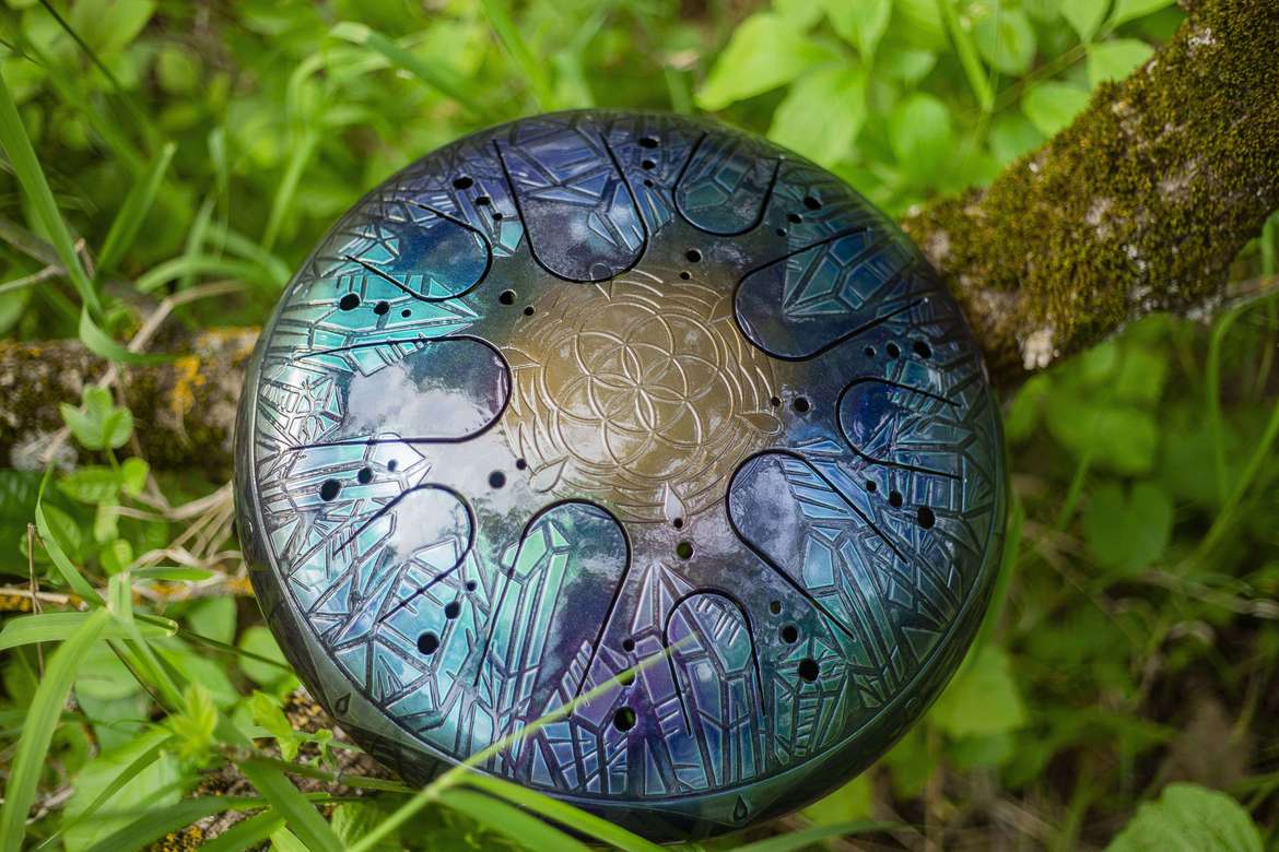 «Кристаллы»