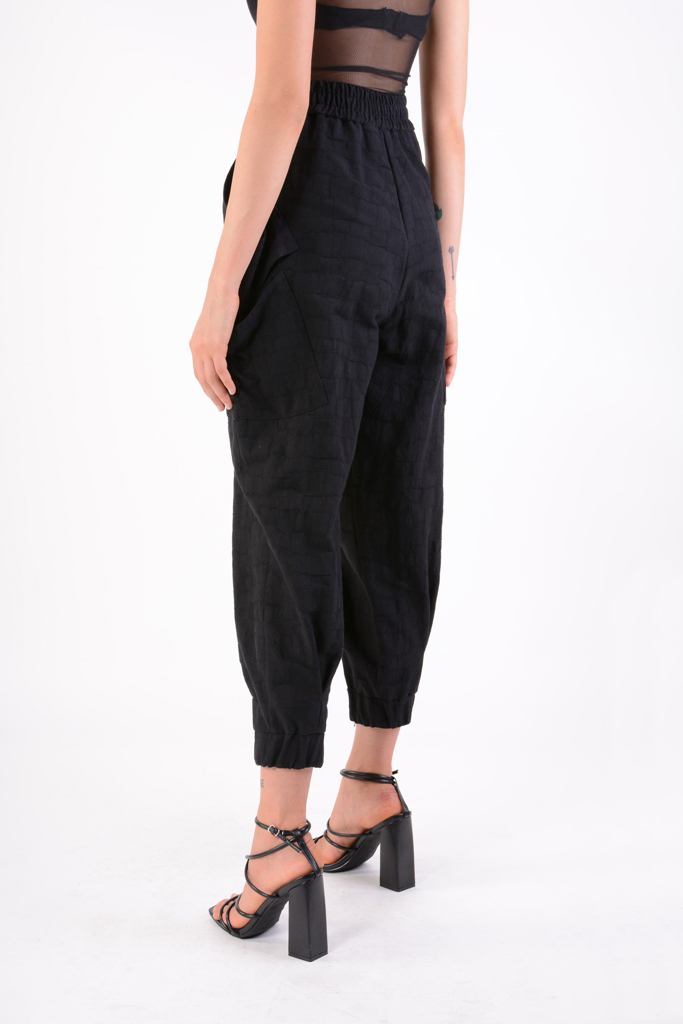 Брюки из фактурного хлопка с накладными карманами LH