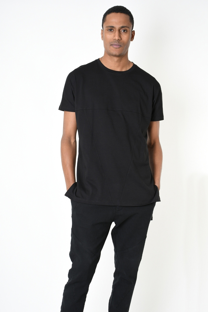 Футболка удлиненная сзади с разрезами по бокам LH