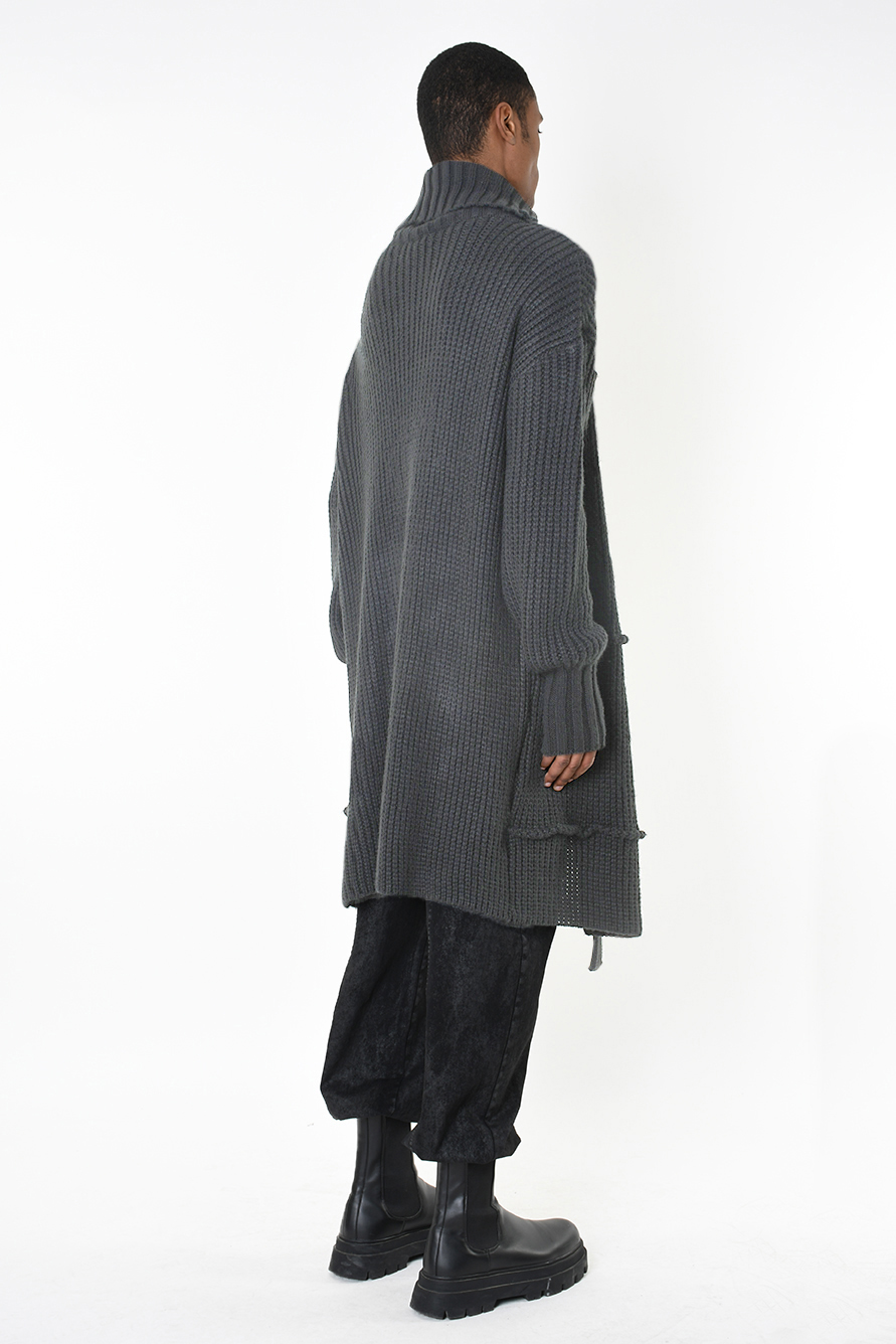 Длинный кардиган с рельефными швами и высоким воротником LH