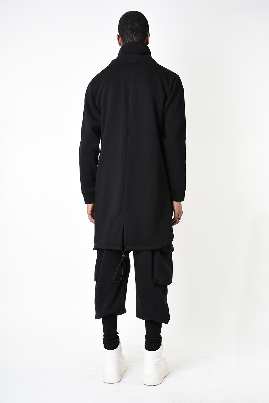 Удлиненная толстовка с высоким воротником и косой молнией LH