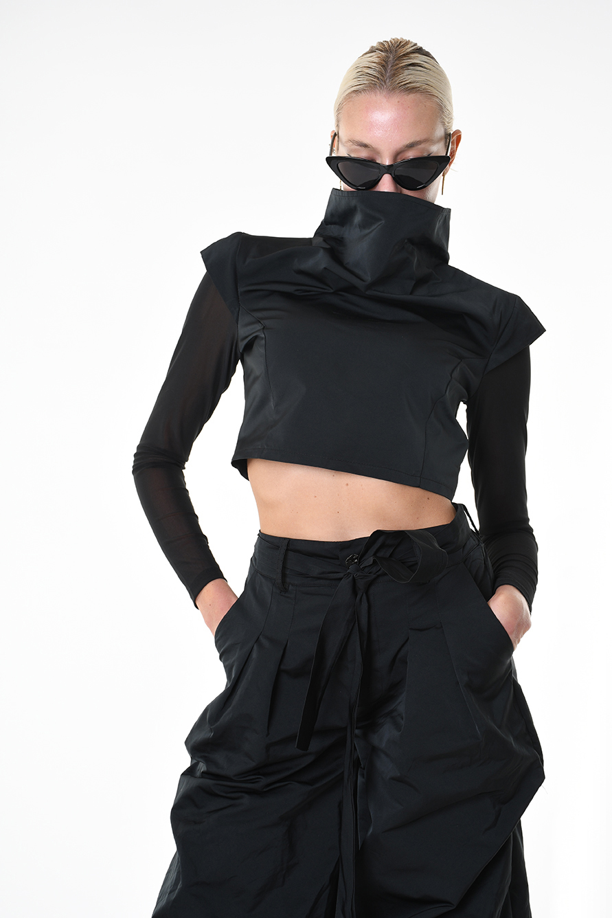 Кроп-топ с эластичными прозрачными рукавами LH