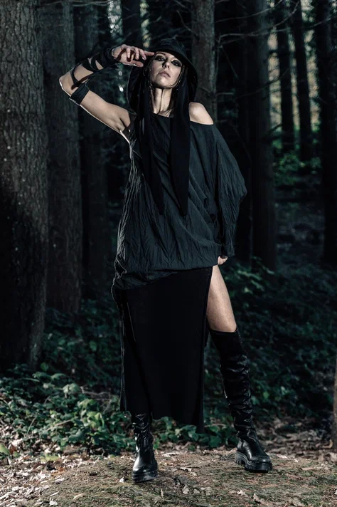 Асимметричное платье из мятого хлопка с одним рукавом LH